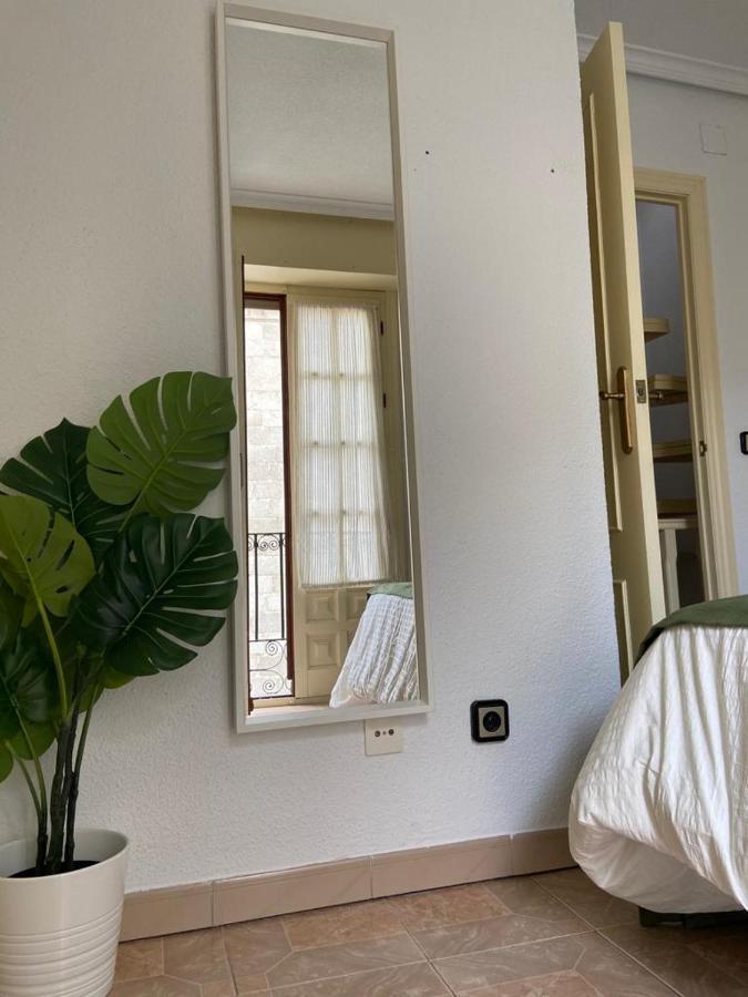Precioso Apartamento Con Terraza. Apartment อาบีลา ภายนอก รูปภาพ