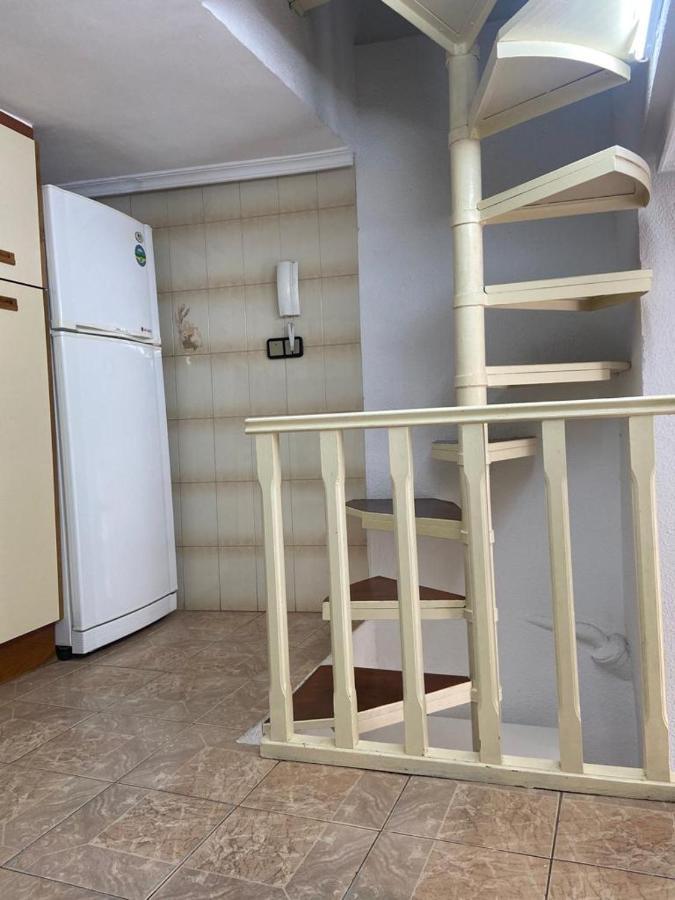 Precioso Apartamento Con Terraza. Apartment อาบีลา ภายนอก รูปภาพ