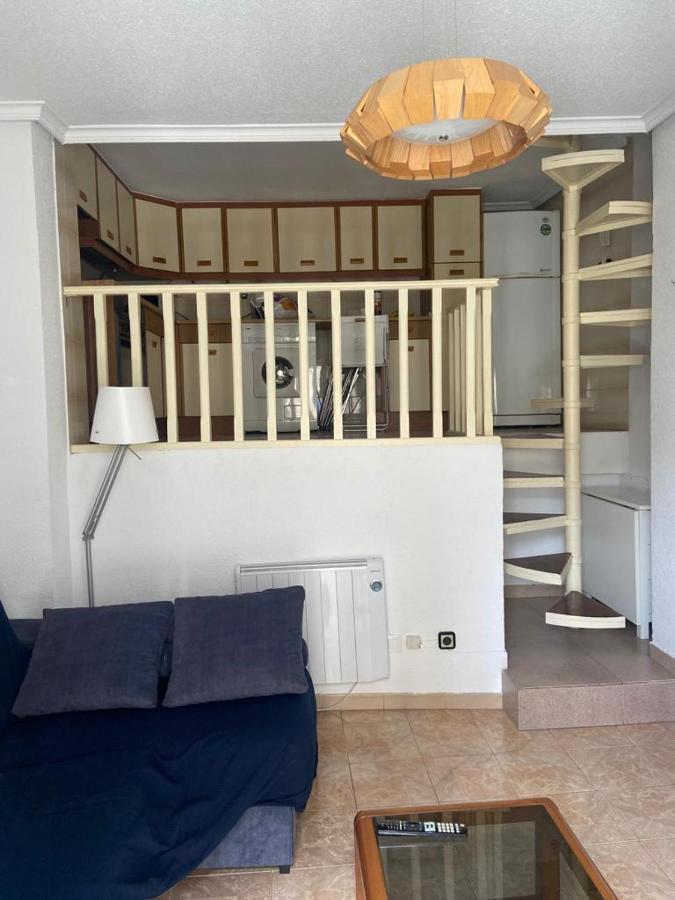Precioso Apartamento Con Terraza. Apartment อาบีลา ภายนอก รูปภาพ